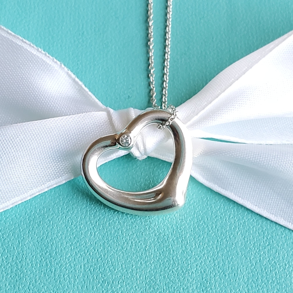 Diamond 22mm open heart pendant necklace